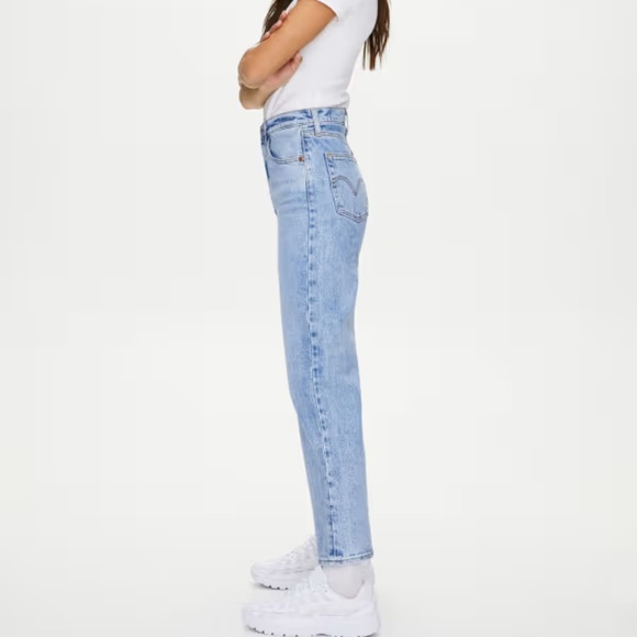 Levi's Light Blue Rib Cage Straight Leg Jeans - Picture 2 of 16